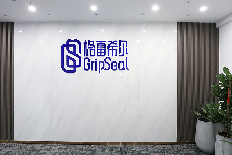 格雷希尔观礼9.3阅兵，以硬核密封连接技术铸就强国之基